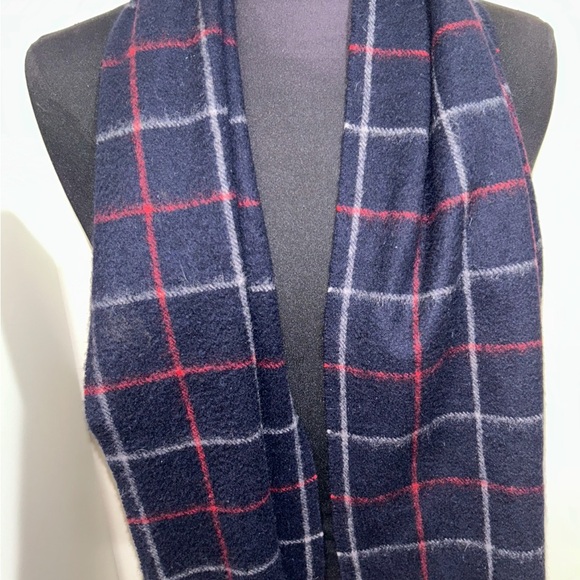 Burberry Navy Vintage Plaid Cashmere Scarf - Picture 3 of 6